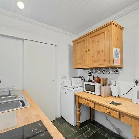 1 Bed In Oc-lr156 * Portinscale