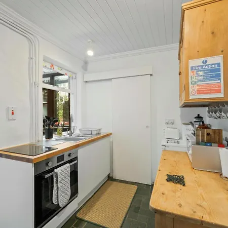 Hébergement de vacances 1 Bed In Oc-lr156 *