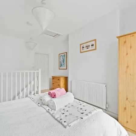 Hébergement de vacances 1 Bed In Oc-lr156 *